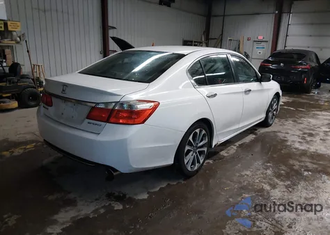2013 Honda Accord Sport z USA, uszkodzony, nr VIN 1HGCR2F58DA243638